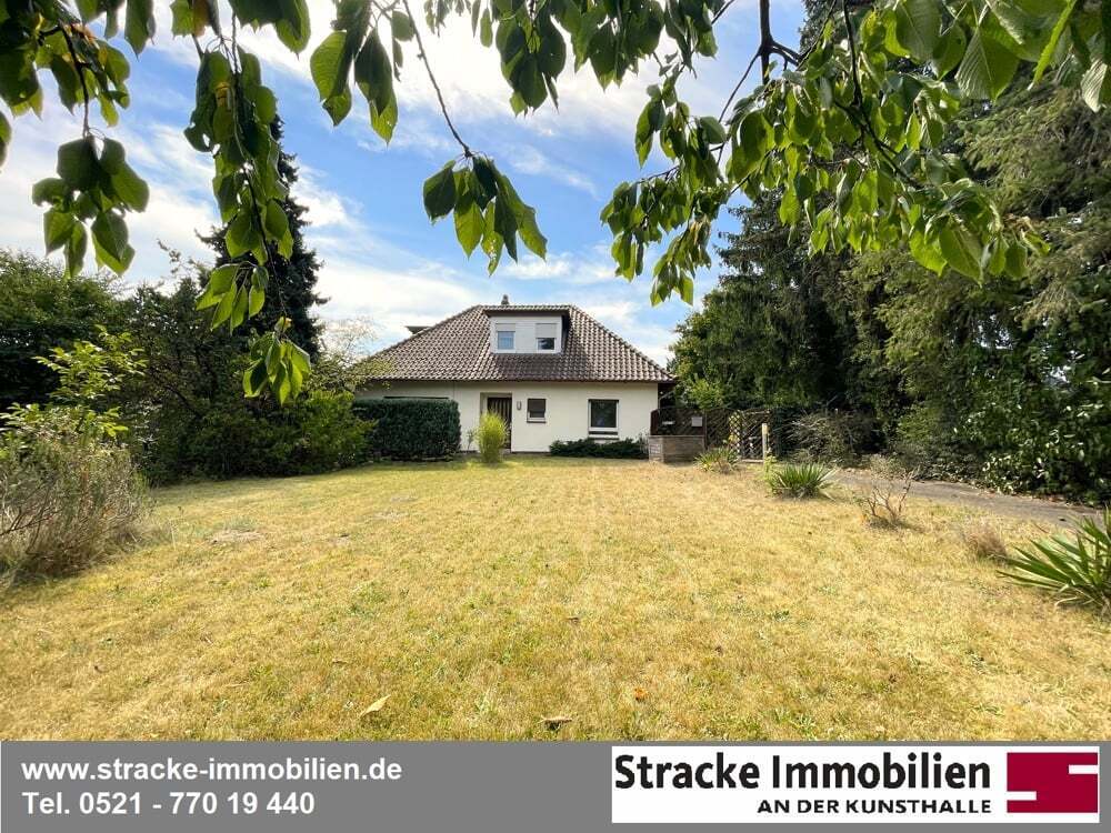 Casa de 6 habitaciónes en Bielefeld, Germany No. 303659