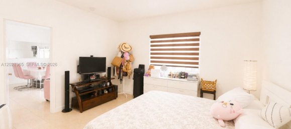 3 dormitorios villa en venta en Miami, Miami-Dade, Florida, USA № 615220 12