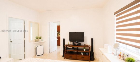 3 dormitorios villa en venta en Miami, Miami-Dade, Florida, USA № 615220 15