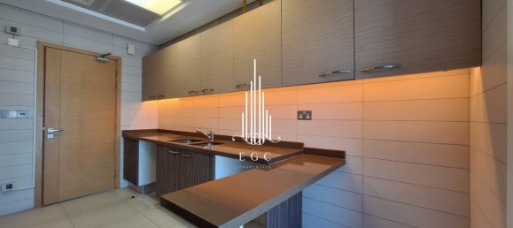 Квартира с 2 спальнями в Corniche Road, ОАЭ № 39266 16