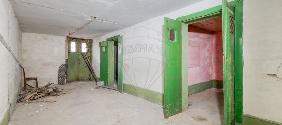 4 bedrooms Villa in Porto, Portugal No. 22934 32