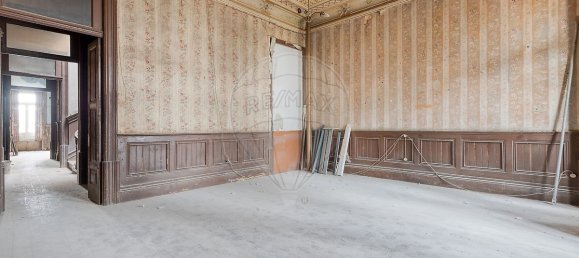 4 bedrooms Villa in Porto, Portugal No. 22934 14