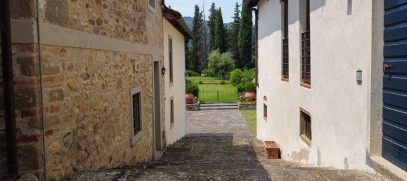 20 bedrooms Apartment in Pontassieve, Italy No. 296905 12