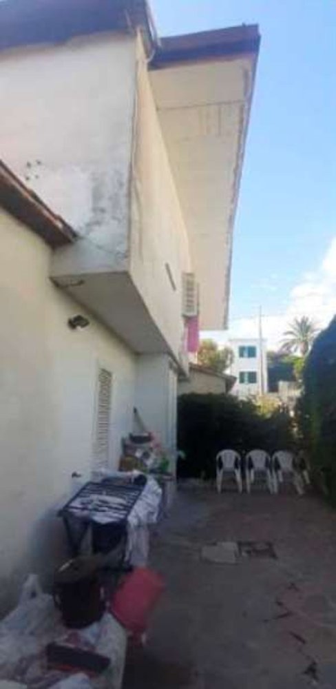 Apartamento de 5 habitaciónes en Anzio, Italy No. 191234