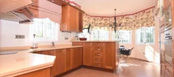 5 bedrooms Villa in Mijas, Spain No. 82732 15