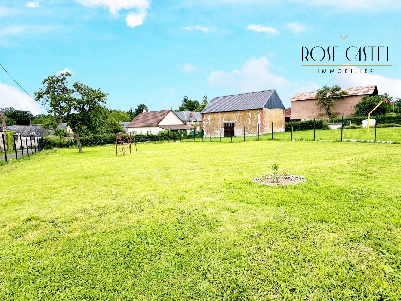 Grundstück in Bonneval, France, Nr. 250086