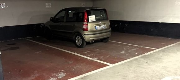 Estacionamento em Levallois-Perret, France N.º 350517 2
