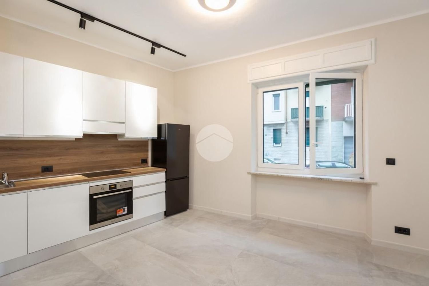 Apartamento T2 em Turin, Italy N.º 374919