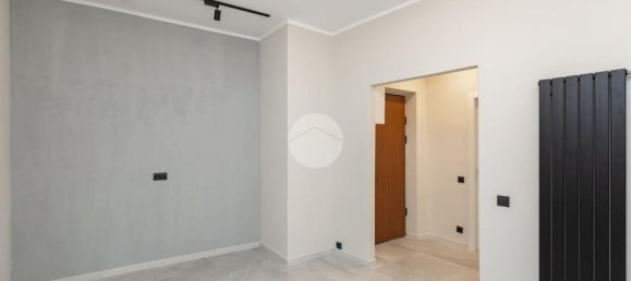 Apartamento T2 em Turin, Italy N.º 374919 5