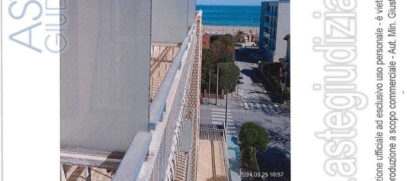 1500m² Building in Riccione, Italy No. 12143 6
