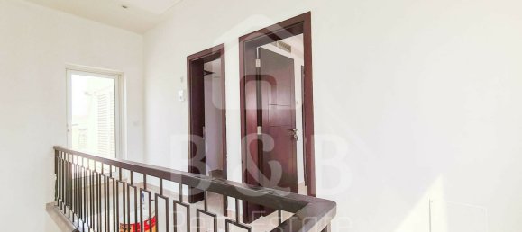 Таунхаус с 3 спальнями в BAYTI, Al Hamra Village, ОАЭ № 59587 9