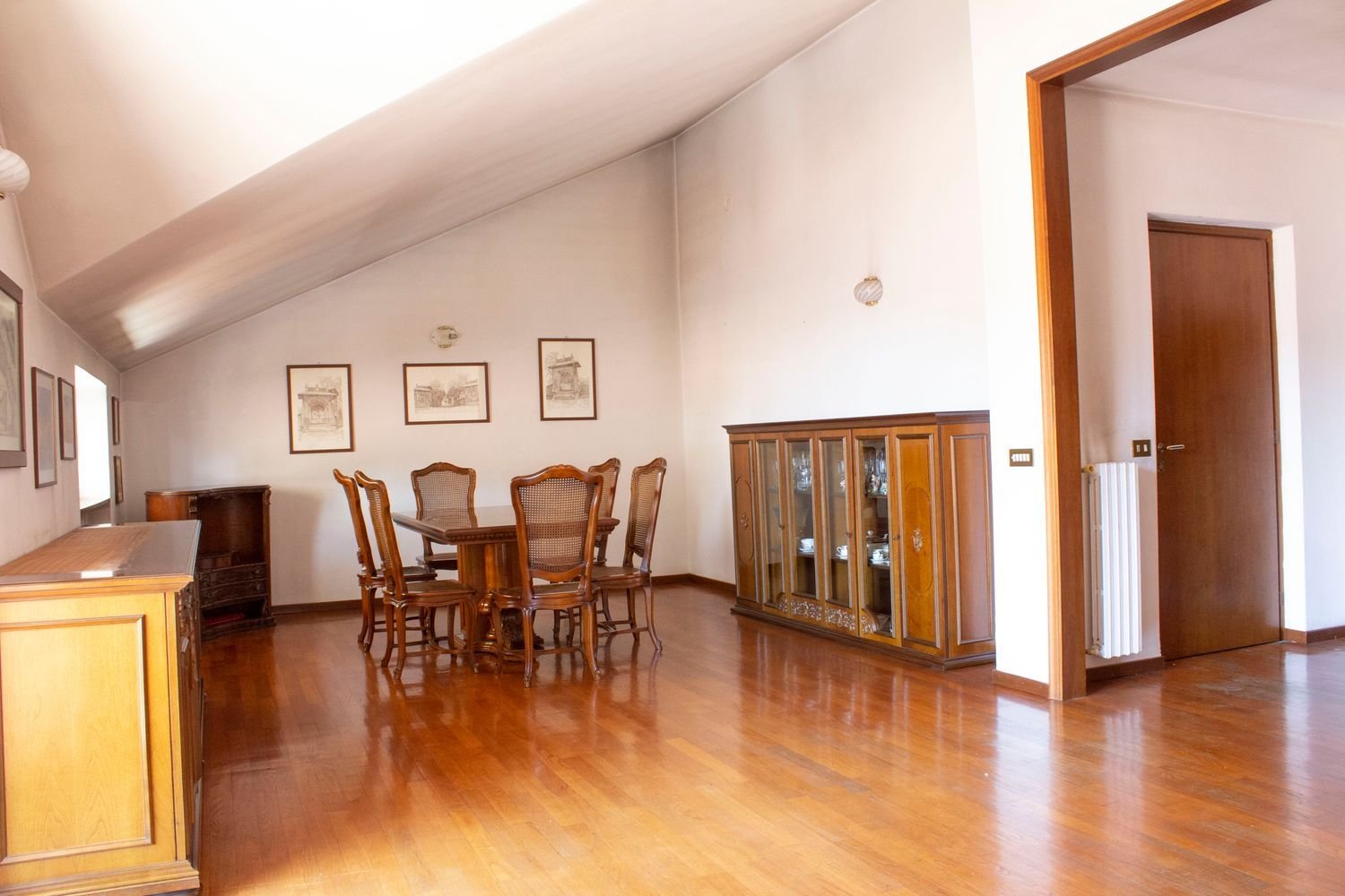 Penthouse de 3 divisões em Tradate, Italy N.º 97071