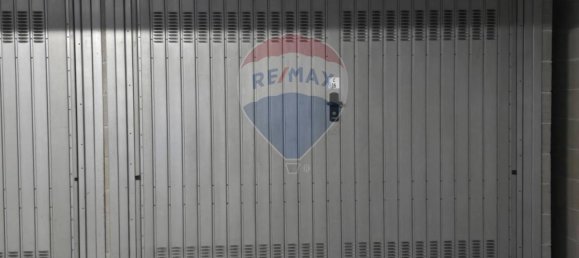 1 room Garage in Genoa, Italy No. 105388 11