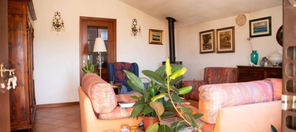 3 rooms Apartment in Cecina, Italy No. 38682 5