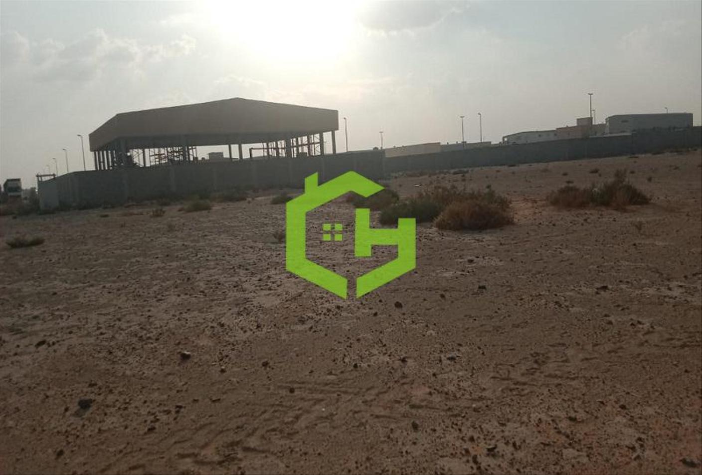 Terreno en Al Sajaa, UAE 1858 m² No. 97471