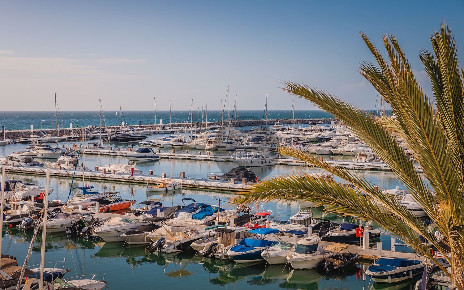 4 bedrooms Duplex in Marbella, Spain No. 46454