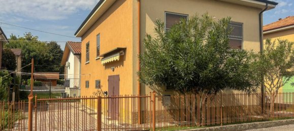 2 Schlafzimmer Villa in Baricella, Italy, Nr. 333177 18