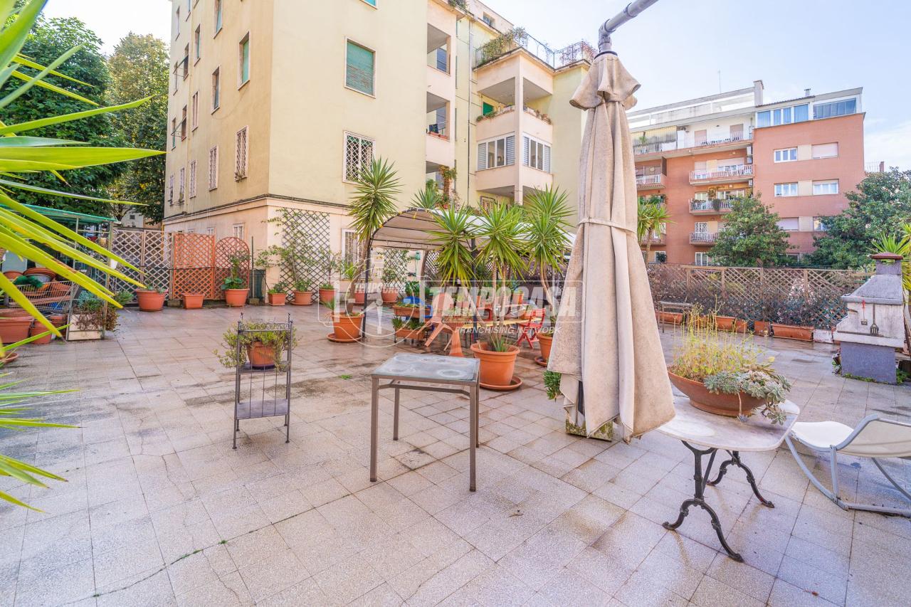 3-Zimmer Wohnung in Rome, Italy, Nr. 120428