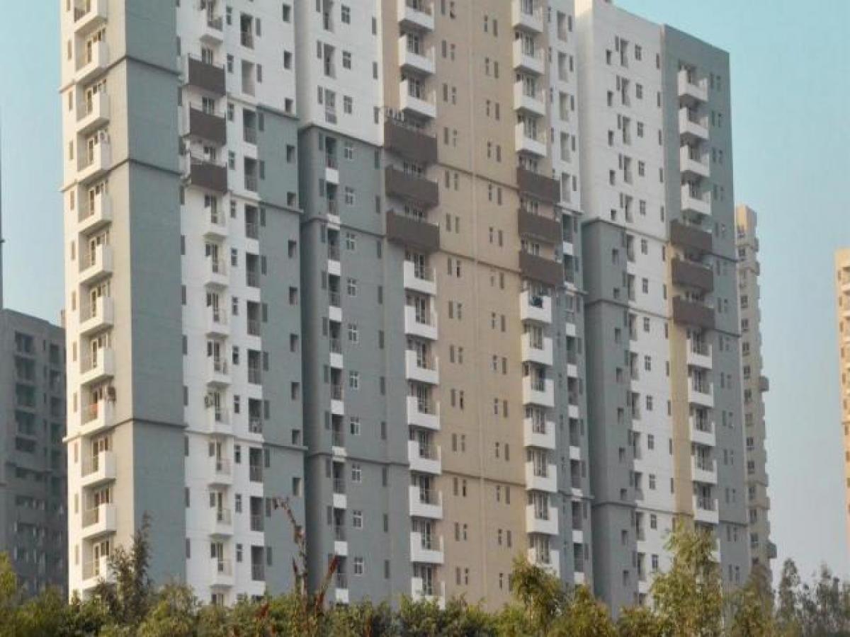 Casa de 3 dormitorios en Noida, India No. 24147