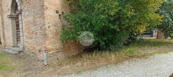 3 bedrooms House in Camisano, Italy No. 329777 9