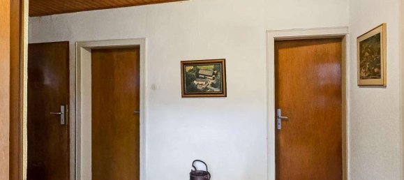 9 rooms House in Hof, Germany No. 170528 3