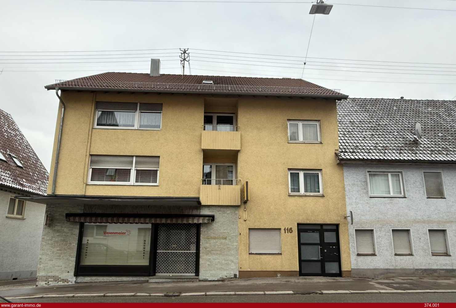 14 rooms Building in Goppingen, Germany No. 1225