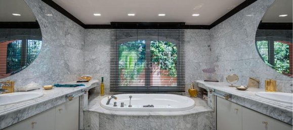 4 chambres Villa à Marbella, Spain No. 47952 13