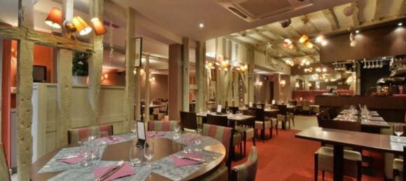 Imóvel comercial de 8 divisões em Chalons-en-Champagne, France N.º 300057 4