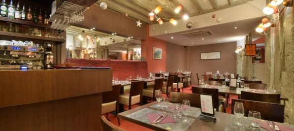 Imóvel comercial de 8 divisões em Chalons-en-Champagne, France N.º 300057 2