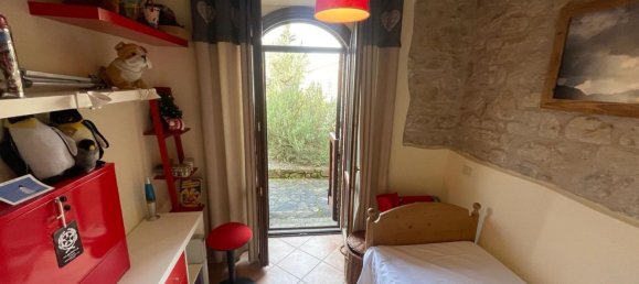 Квартира с 3 спальнями в Тоди, Италия № 380709 18