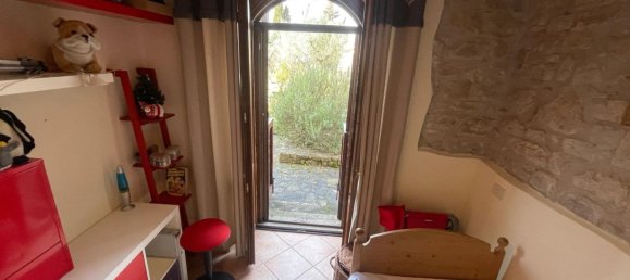 Квартира с 3 спальнями в Тоди, Италия № 380709 19