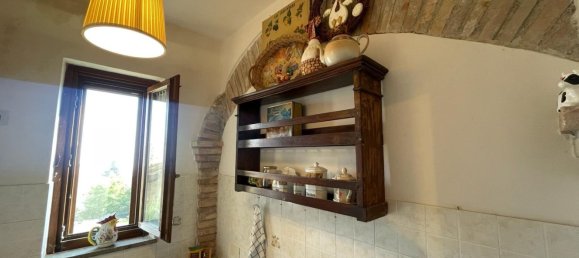 Квартира с 3 спальнями в Тоди, Италия № 380709 10