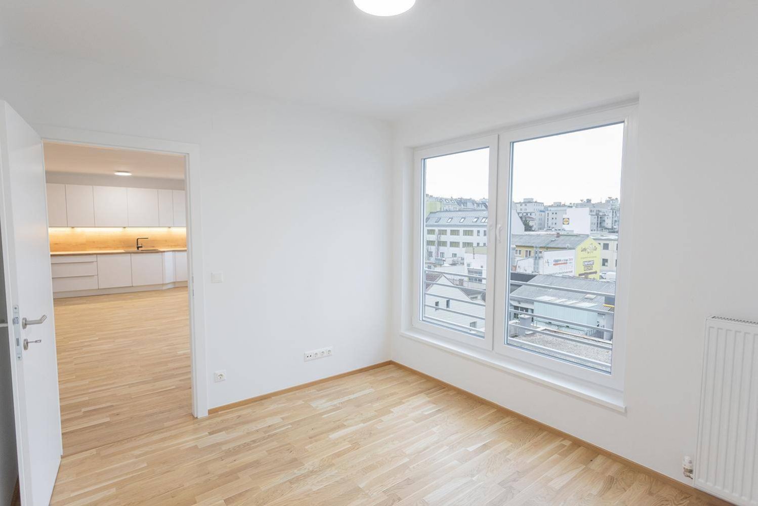 4 rooms Apartment in Favoriten, Austria No. 206968