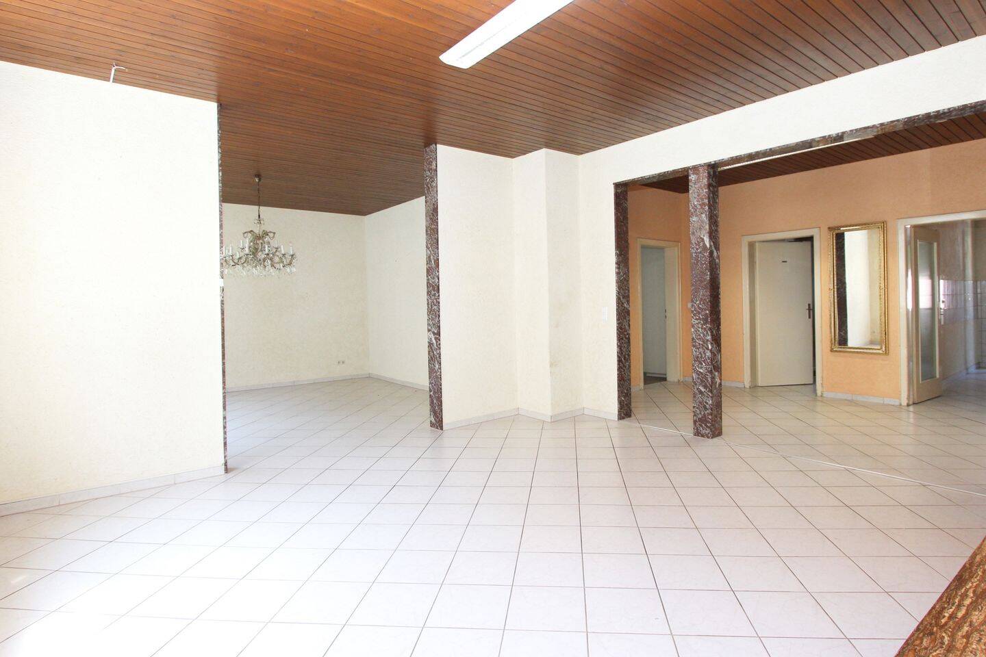 Apartamento T3 em Stuttgart, Germany N.º 263638