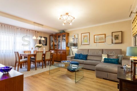 Apartamento de 4 dormitorios en Porto, Portugal No. 322308