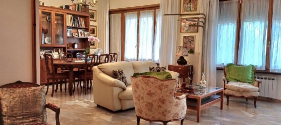 4-Zimmer Wohnung in Rome, Italy, Nr. 146465 2