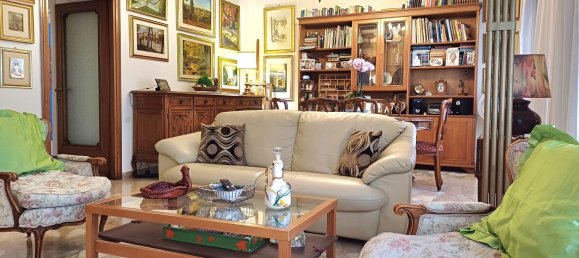 4-Zimmer Wohnung in Rome, Italy, Nr. 146465 3