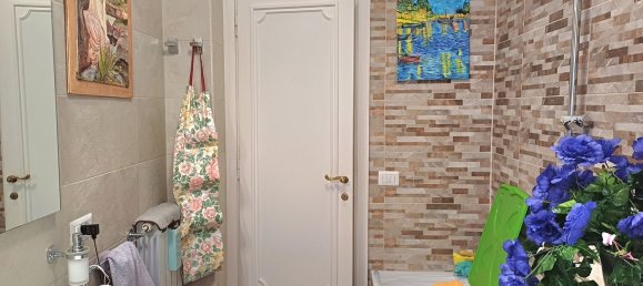 4-Zimmer Wohnung in Rome, Italy, Nr. 146465 9