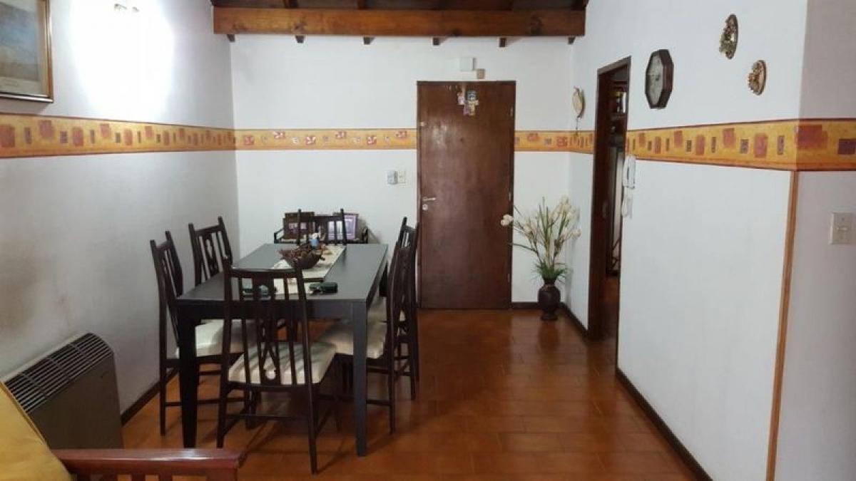 2 bedrooms House in Mar del Plata, Argentina No. 97361