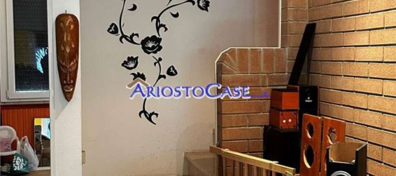 4-salle Appartement à Ferrara, Italy No. 11063 8