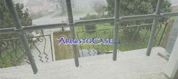 4-salle Appartement à Ferrara, Italy No. 11063 40