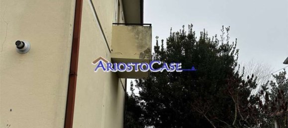 4-salle Appartement à Ferrara, Italy No. 11063 23