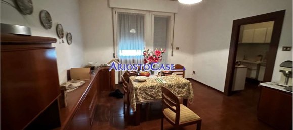 4-salle Appartement à Ferrara, Italy No. 11063 42