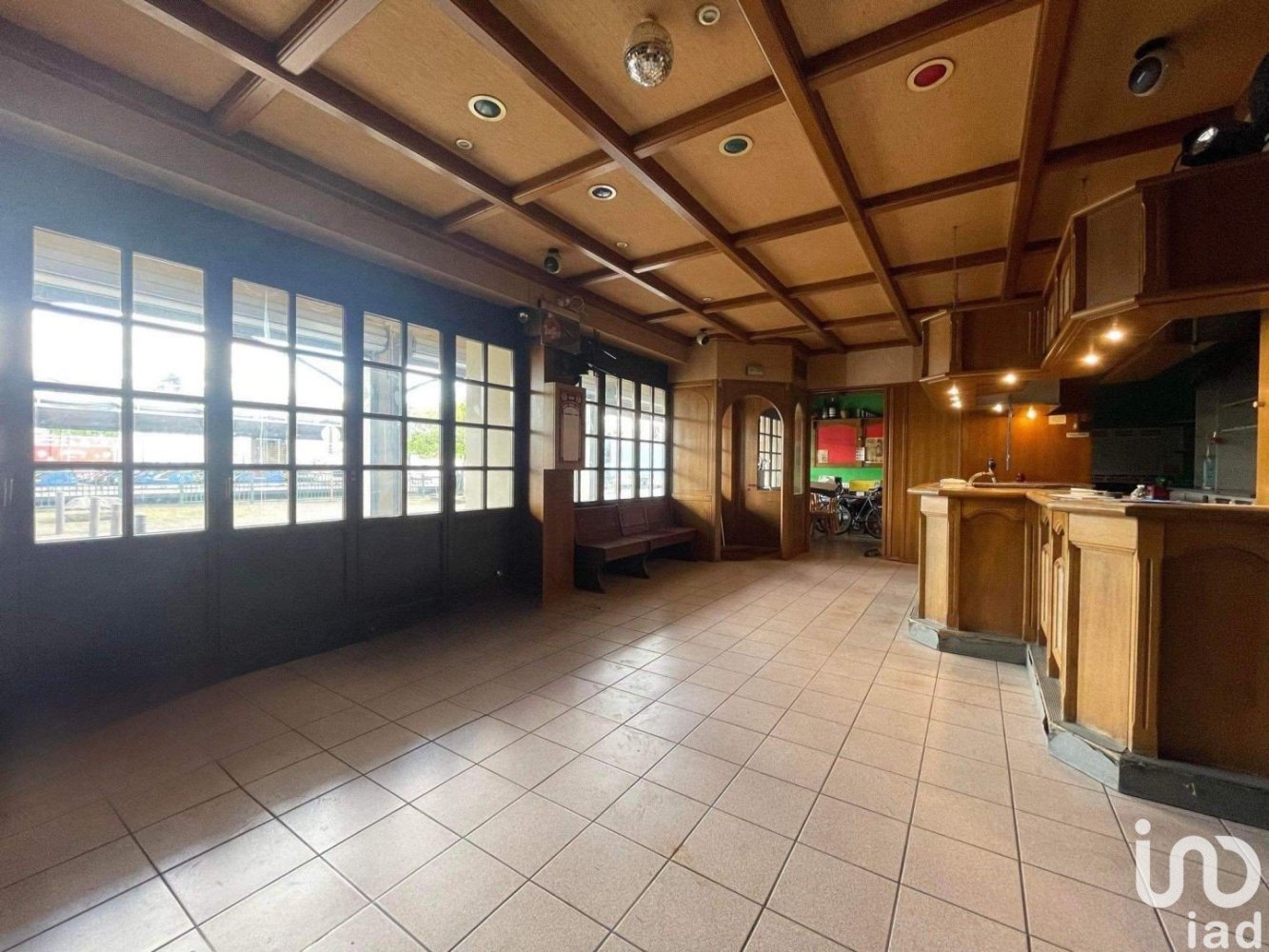 Gewerbliche Immobilie in Schoeneck, France 238m², Nr. 262964