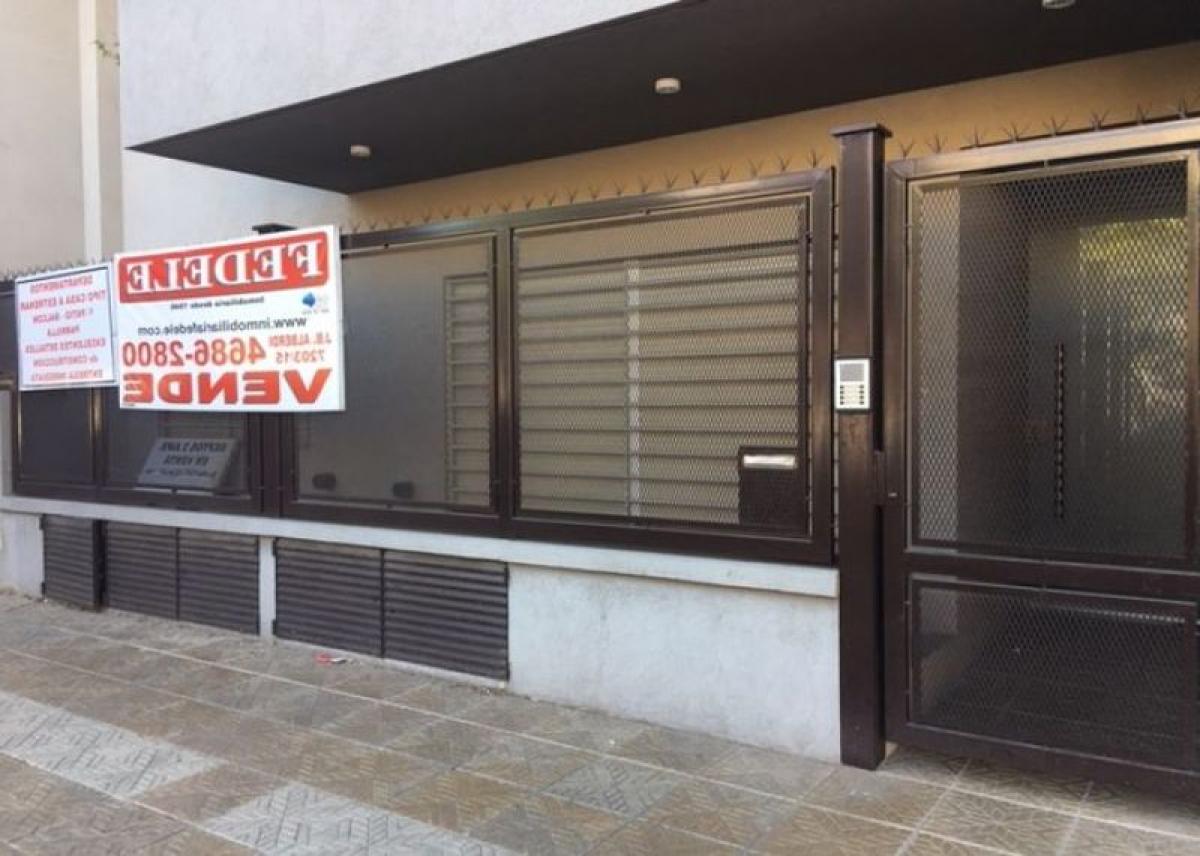 Studio in Buenos Aires, Argentina No. 102480