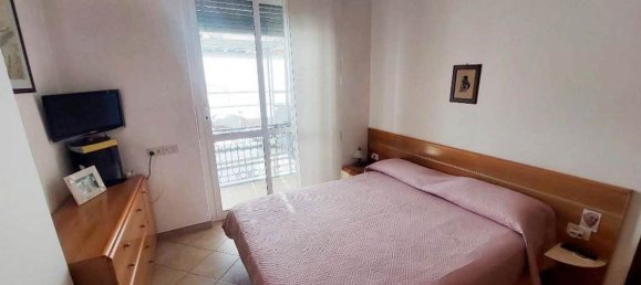 2 bedrooms Apartment in Borghetto Santo Spirito, Italy No. 344316 7