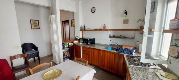 2 bedrooms Apartment in Borghetto Santo Spirito, Italy No. 344316 6