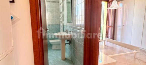 1 bedroom Apartment in Calcinaia, Italy No. 272515 10