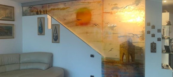 Casa de 7 divisões em Livorno, Italy N.º 91010 9