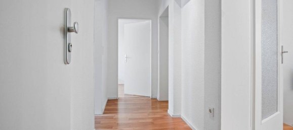 Apartamento de 3 habitaciónes en Kassel, Germany No. 278579 3